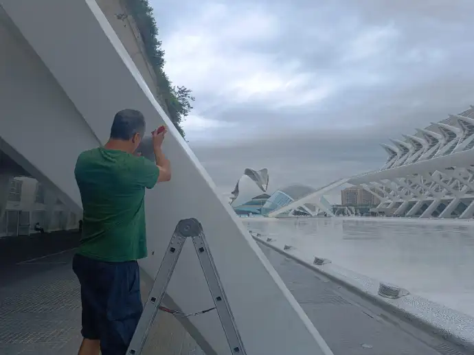 Instalación de sistemas de seguridad Aingenia Aingenia trabajando en la ciudad de las Artes y las ciencias